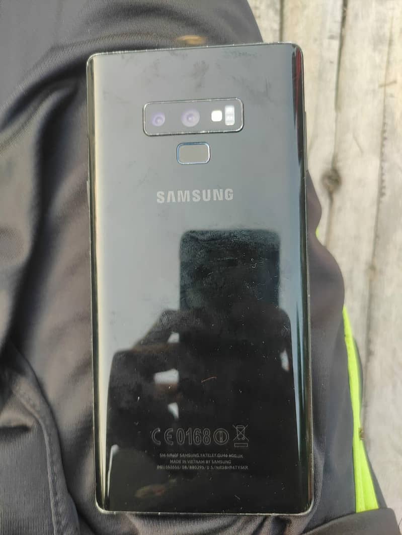 Samsung Mobile Note 9 3
