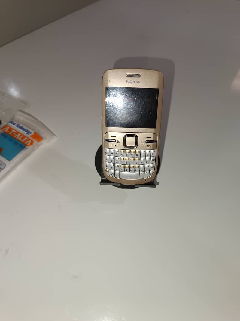 NOKIA C3-00 2