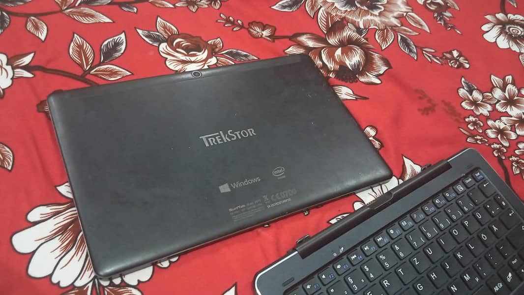 keyboard and Tablets 1