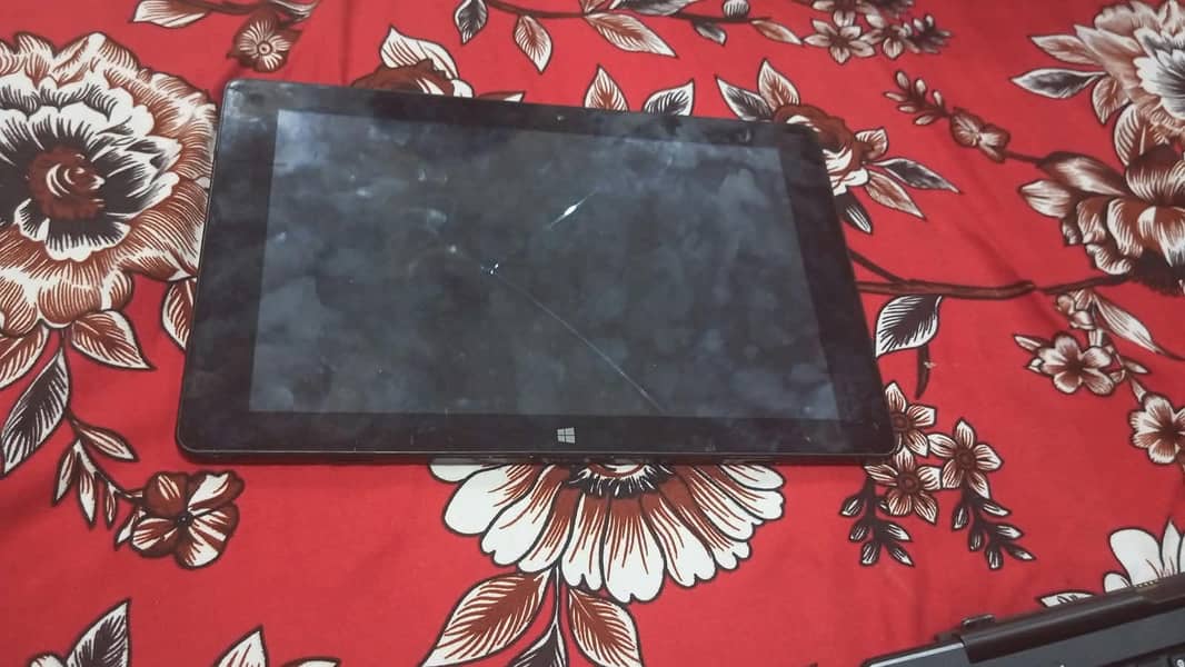 keyboard and Tablets 2
