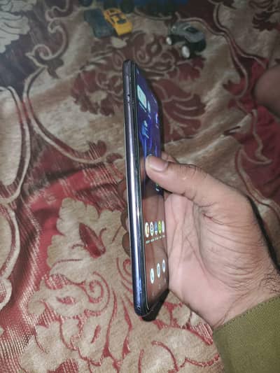 Vivo V20