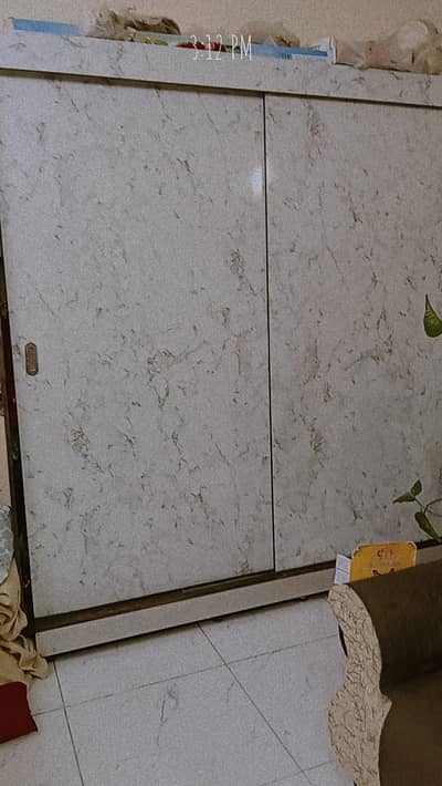  4-Part Sliding Wardrobe – Modern & Elegant 