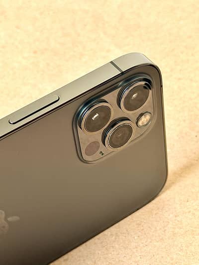 Apple iPhone 12 Pro