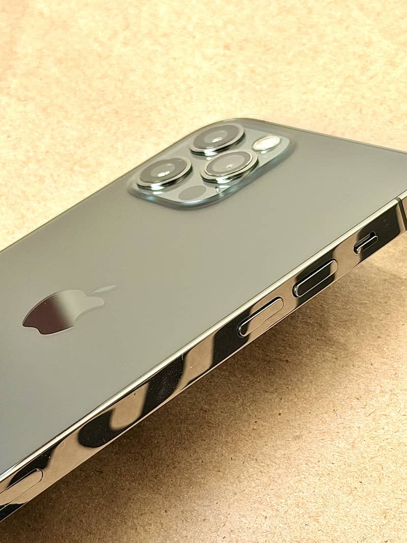 Apple iPhone 12 Pro 5