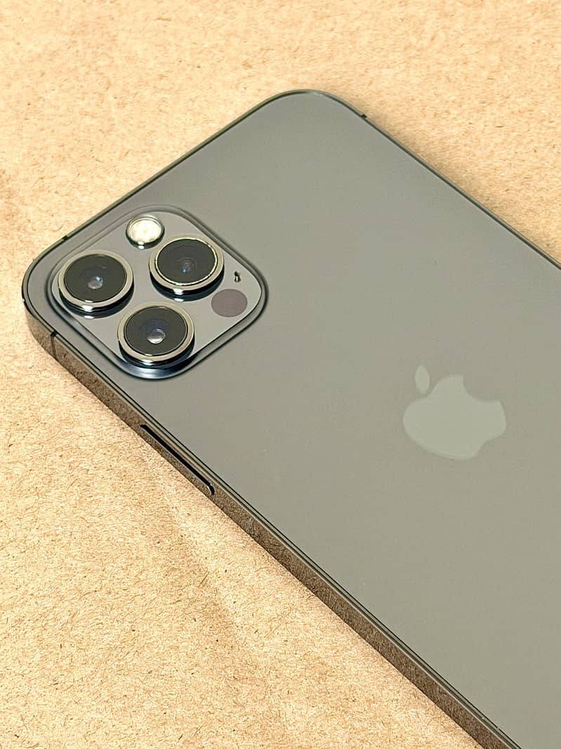 Apple iPhone 12 Pro 7