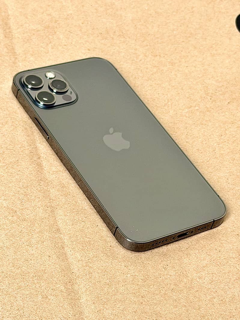 Apple iPhone 12 Pro 9