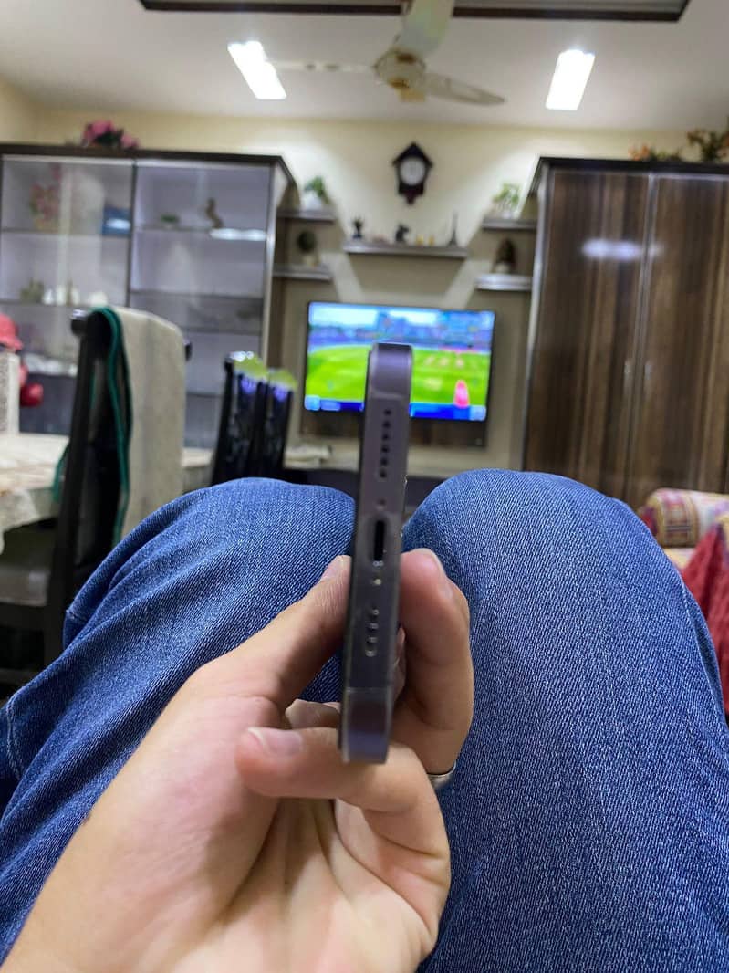 Apple iPhone 14 Pro Max 5
