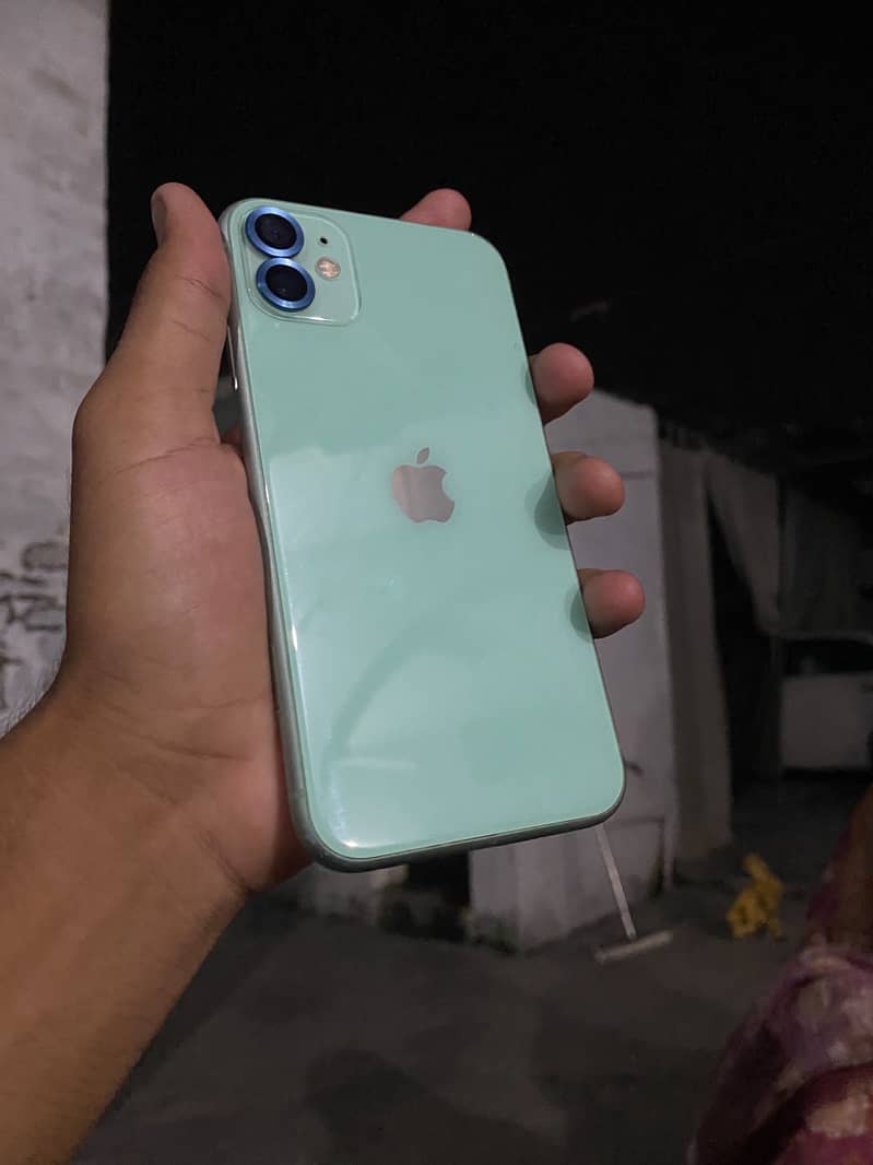 Apple iPhone 11 5