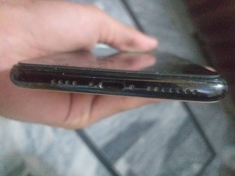 Apple iPhone 11 Pro Max 0