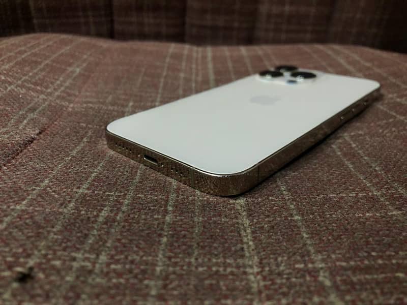 Apple iPhone 13 Pro 7