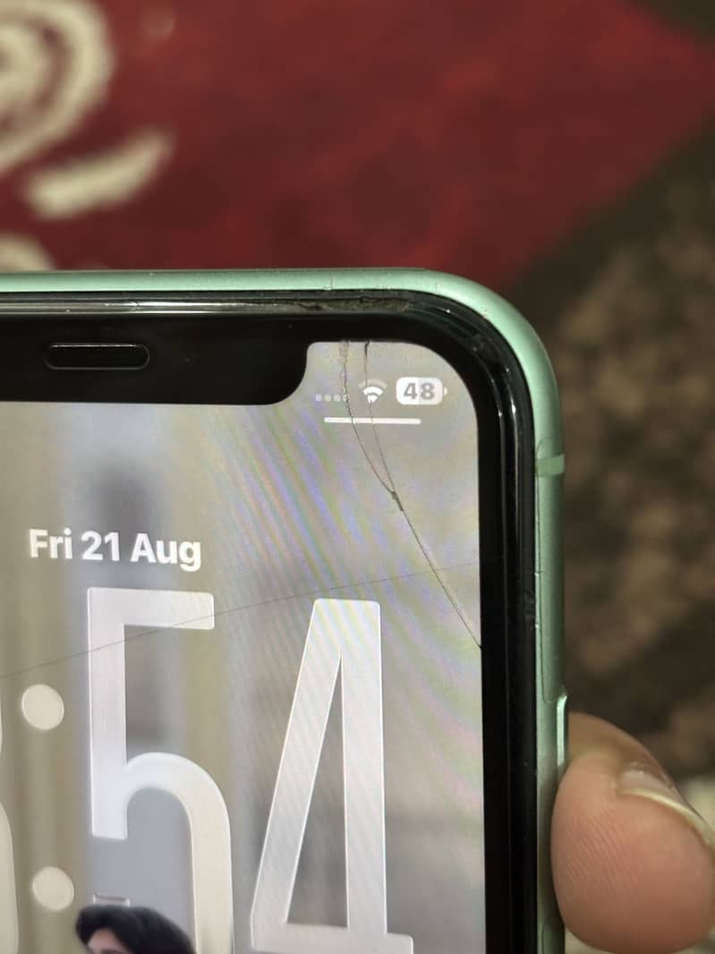 Apple iPhone 11 7