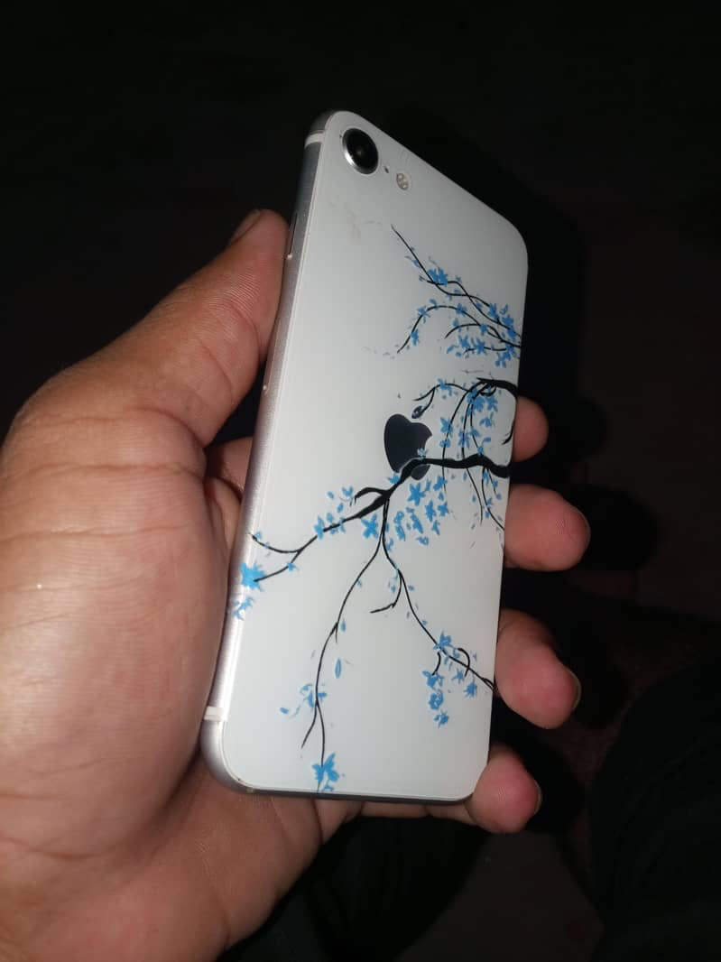 Apple iPhone SE 0