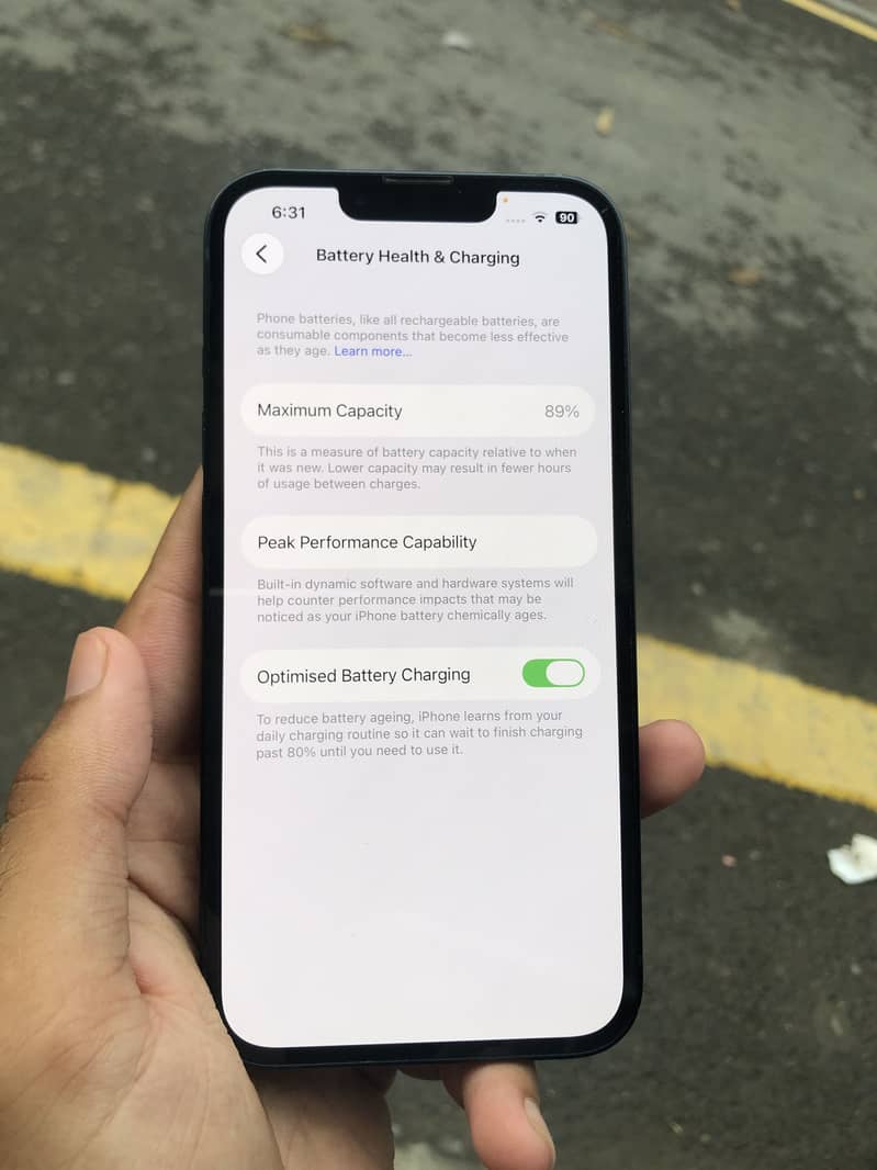 Apple iPhone 13 3