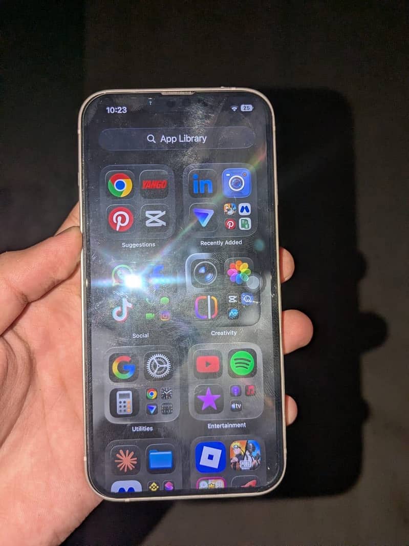 Apple iPhone 14 4