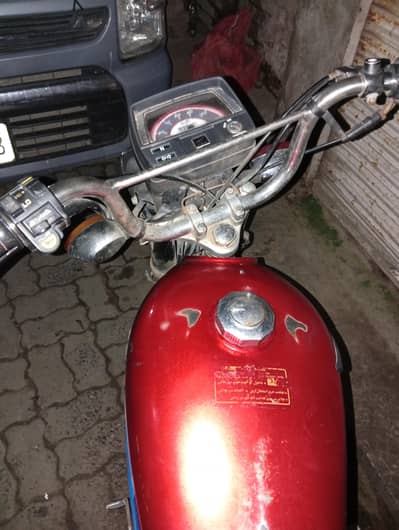 Pak Hero 70_ Bike