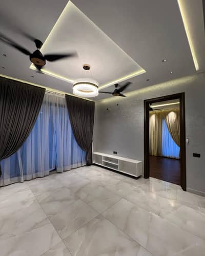 10 Marla House Available For Sale In Ghaznavi Block Sector F Bahria Town Lahore