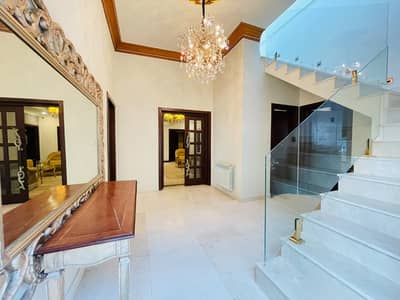 Stunning 14 Marla House In G-13/3 Available