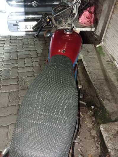 Pak Hero 70_ Bike