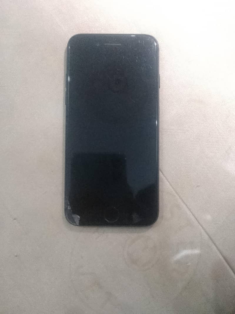 Apple iPhone 7 2