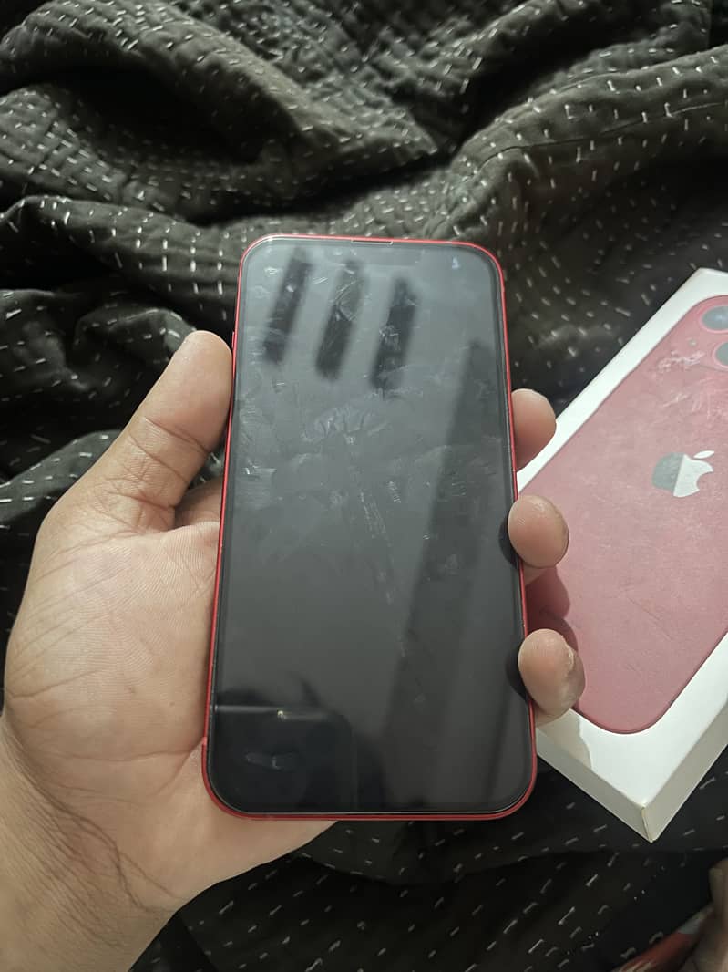Apple iPhone 13 0