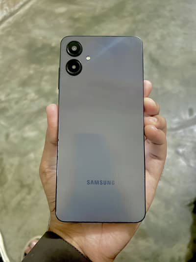 Samsung Mobile A06