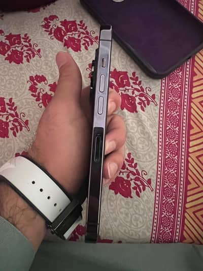 Apple iPhone 14 Pro