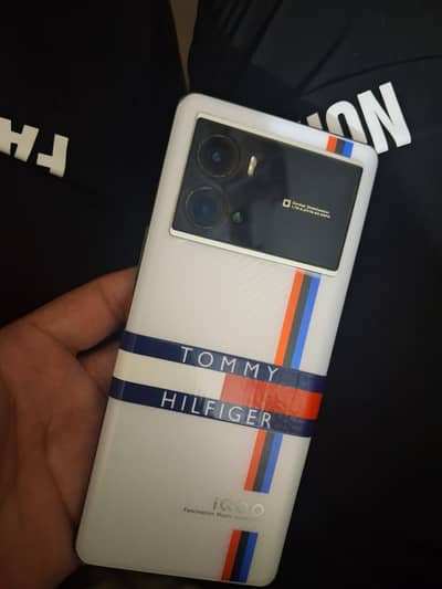 Vivo iQOO 9 Pro 12+12 256 Mamory