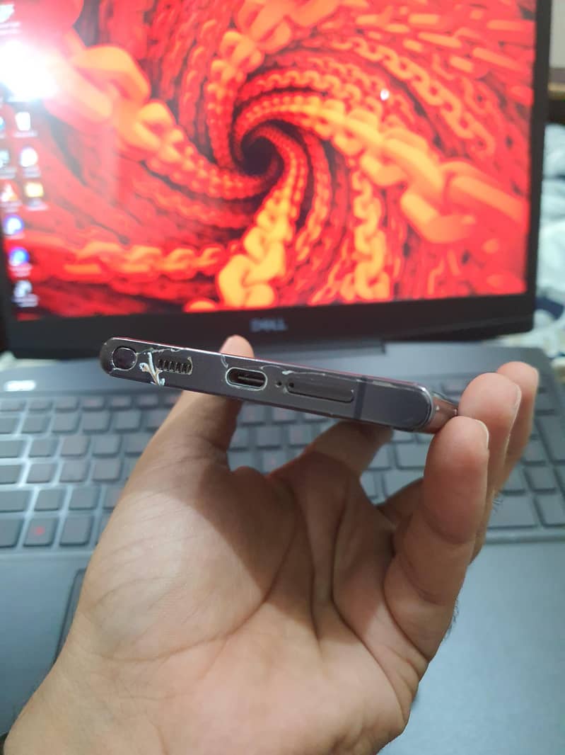Samsung Mobile S22 Ultra 3