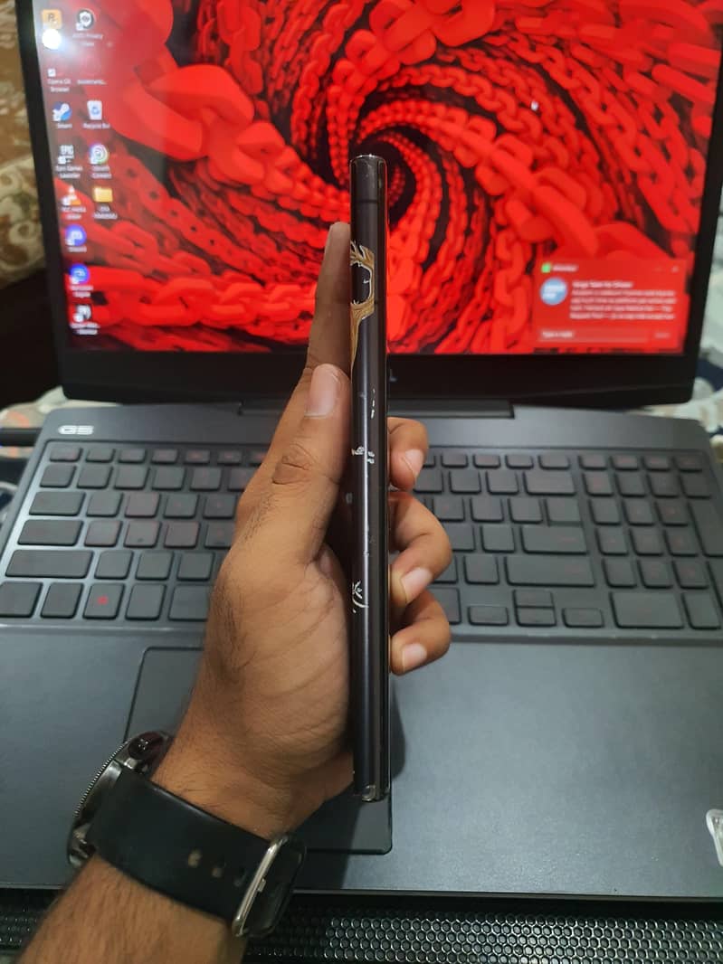 Samsung Mobile S22 Ultra 5