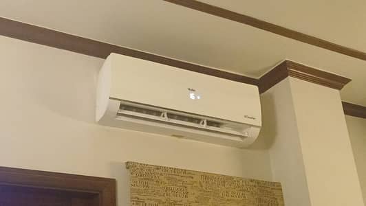 Haier ac 1.5 tons DC inverter in excelllent condition