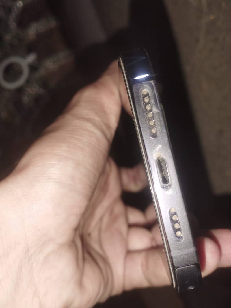 Apple iPhone 14 Pro Max 2