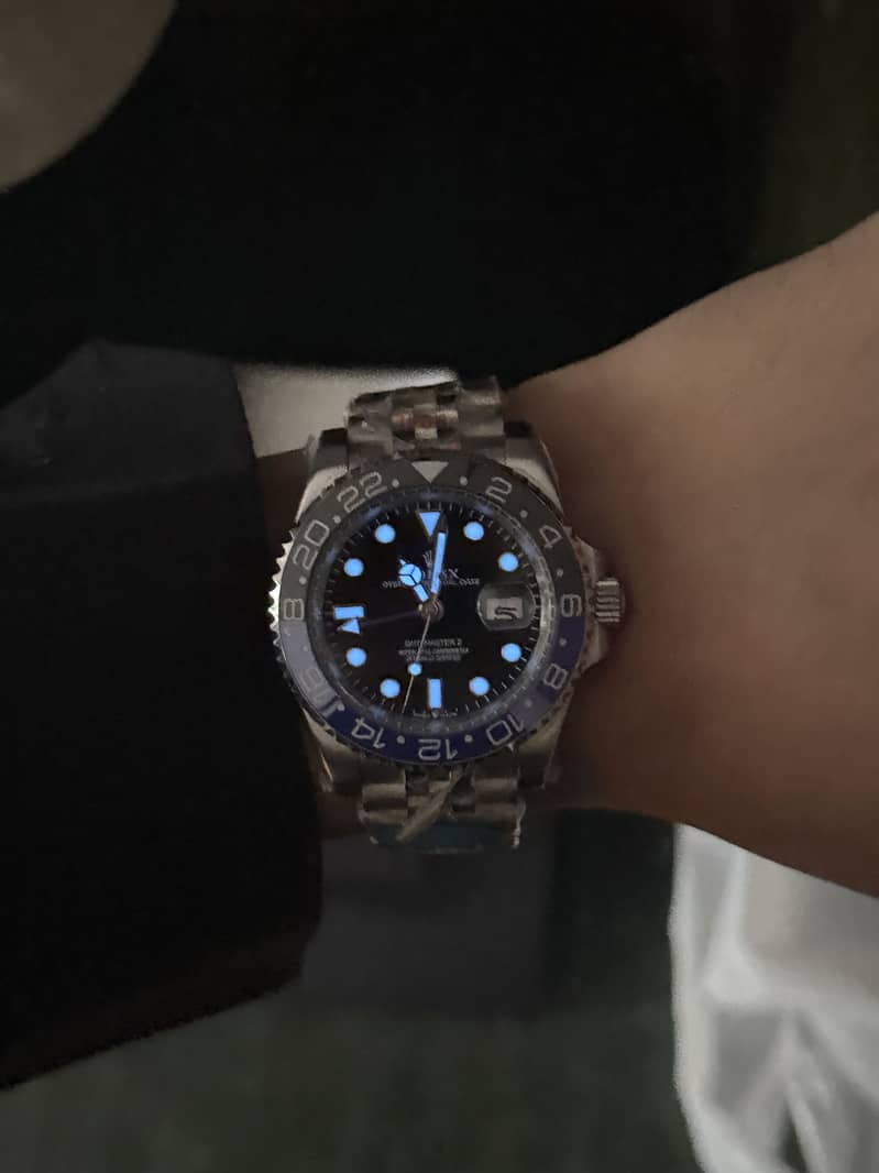 Automatic GMT watch 0