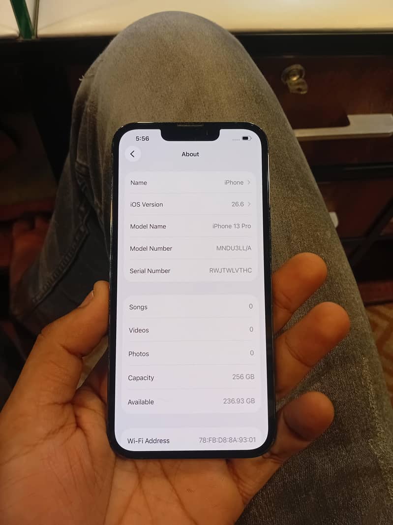 Apple iPhone 13 Pro 3