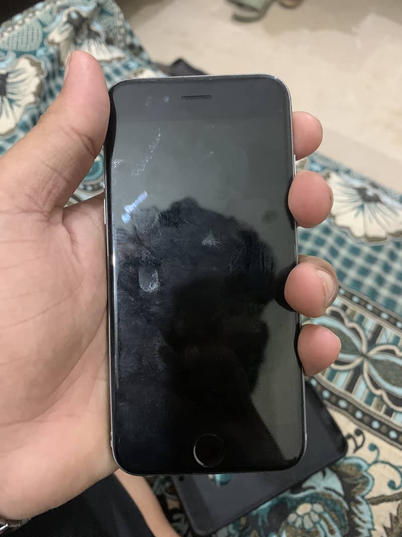 Apple iPhone 6 1