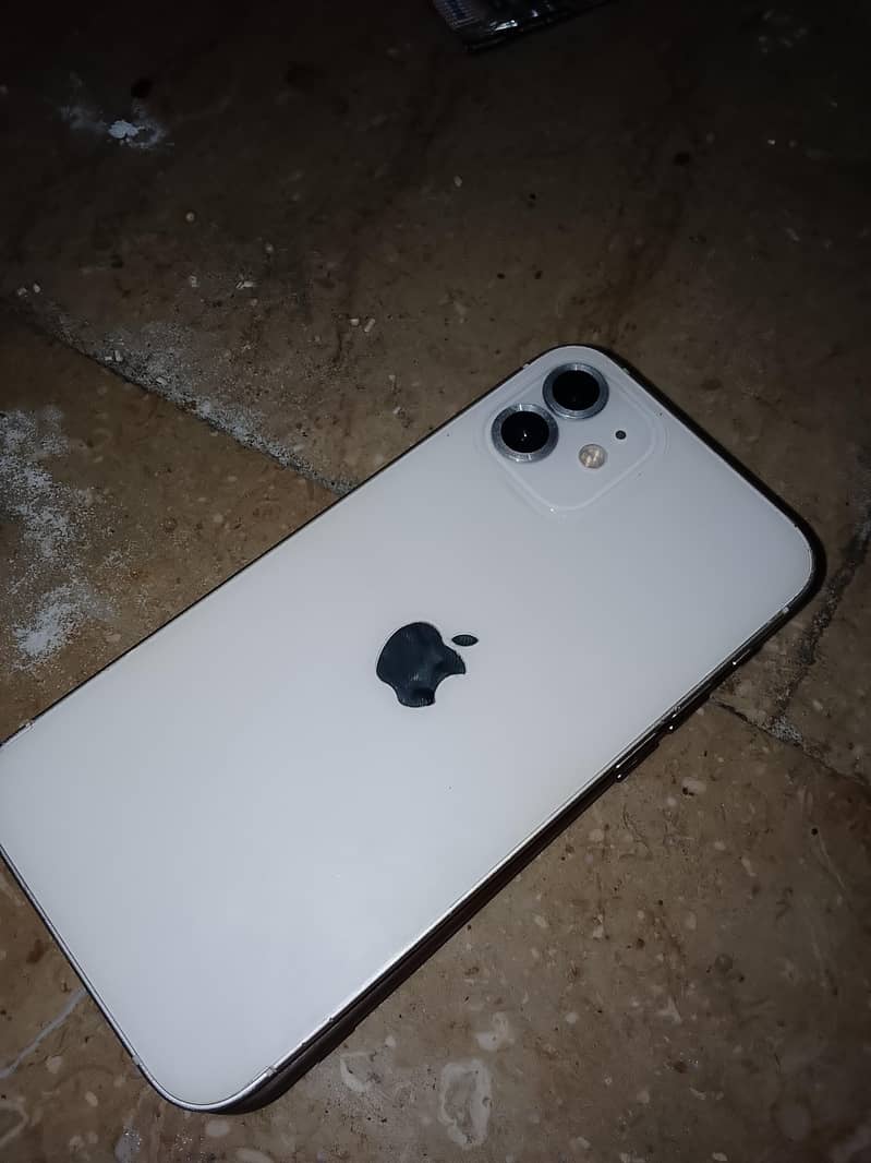 Apple iPhone 12 0