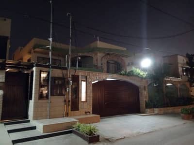 Prominently-Located 666 Square Yards House Available In DHA Phase 6