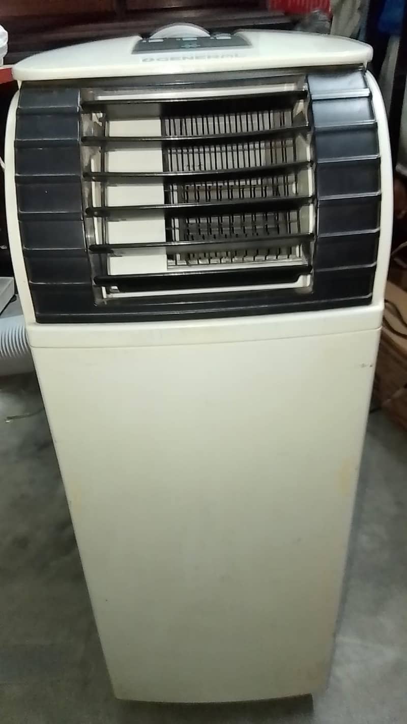 mini ac 2