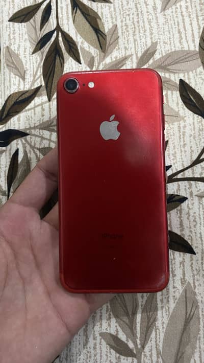 Apple iPhone 7