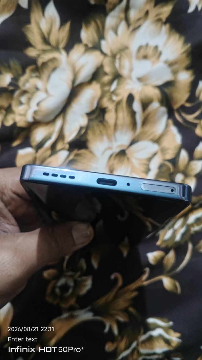 Infinix Note 40 5