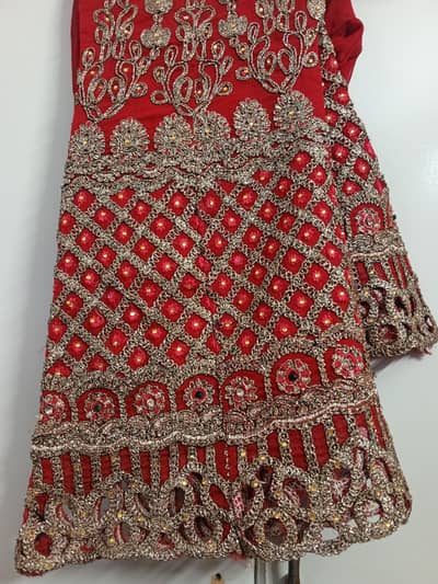 party wear red dress