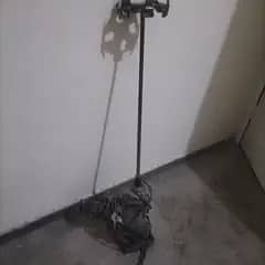 Dongcheng 800W Electric Paint Cement Mixer with Paddle - Used