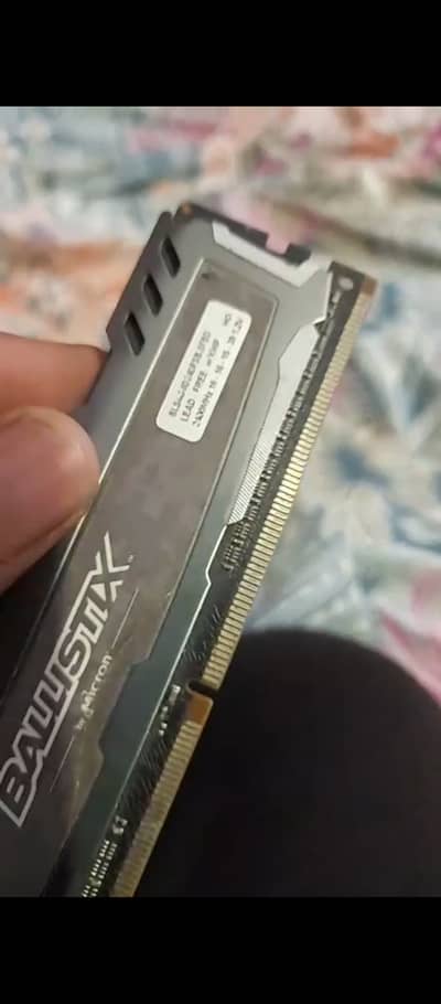 Ballistix ddr4 4gb RAM