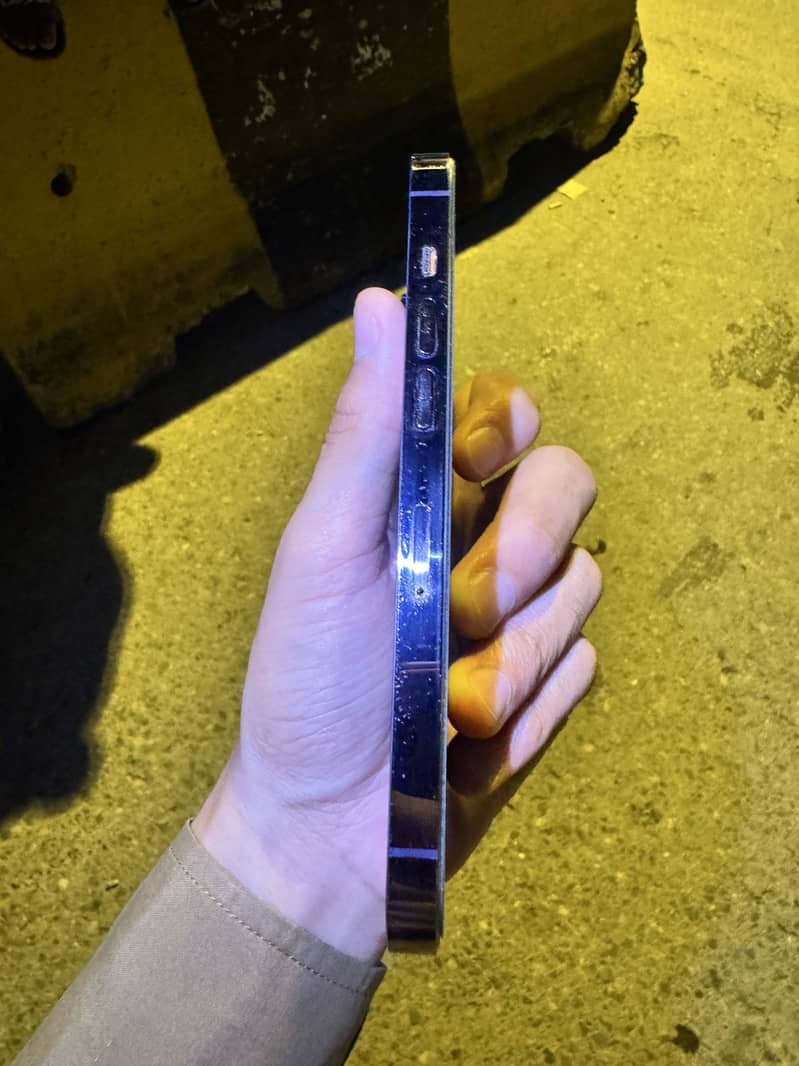 iPhone 14 Pro 3