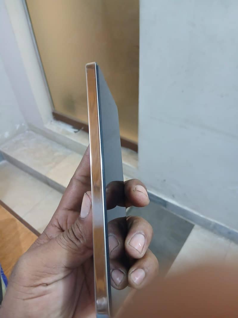 Infinix Note 40 4