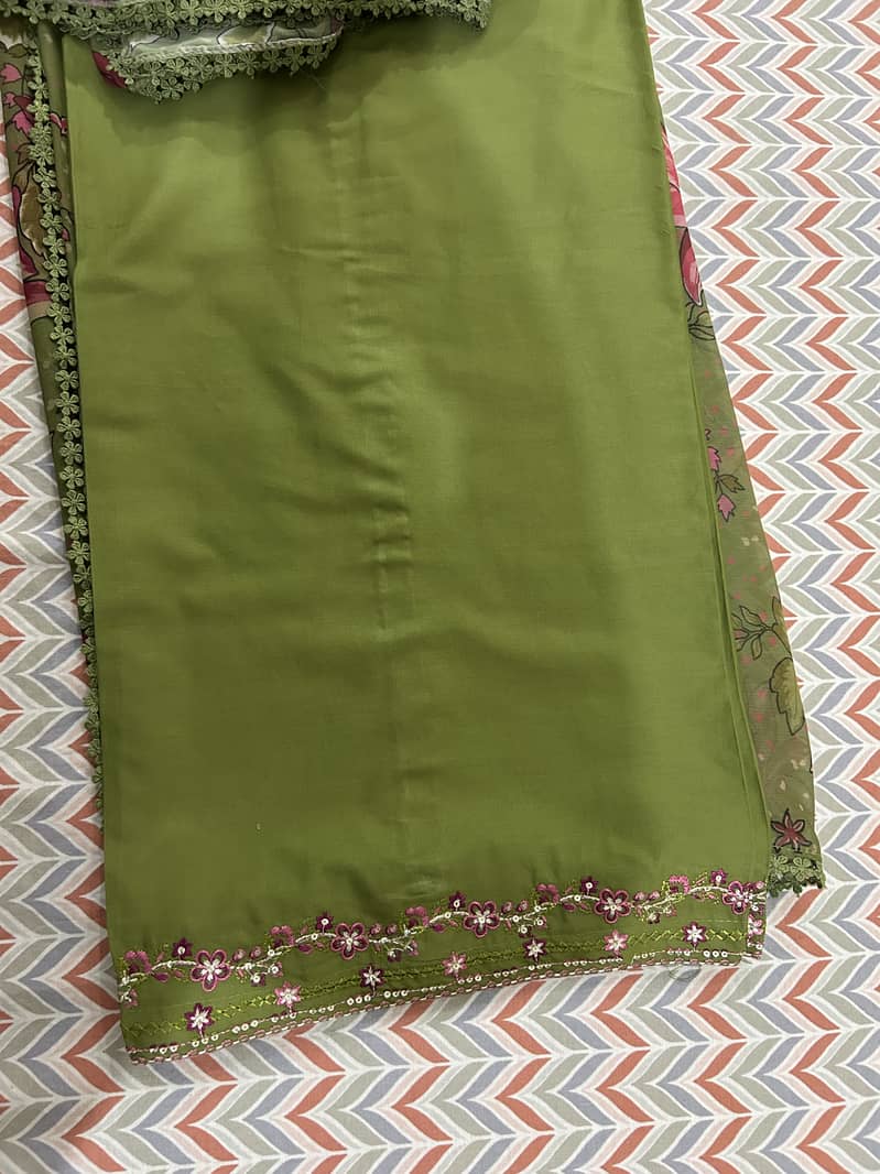 Batik 3pc lawn 0