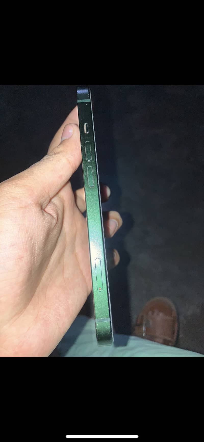 Apple iPhone 13 0