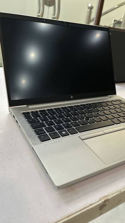 HP 840 G8 i5 | 11th Gen 16/256
