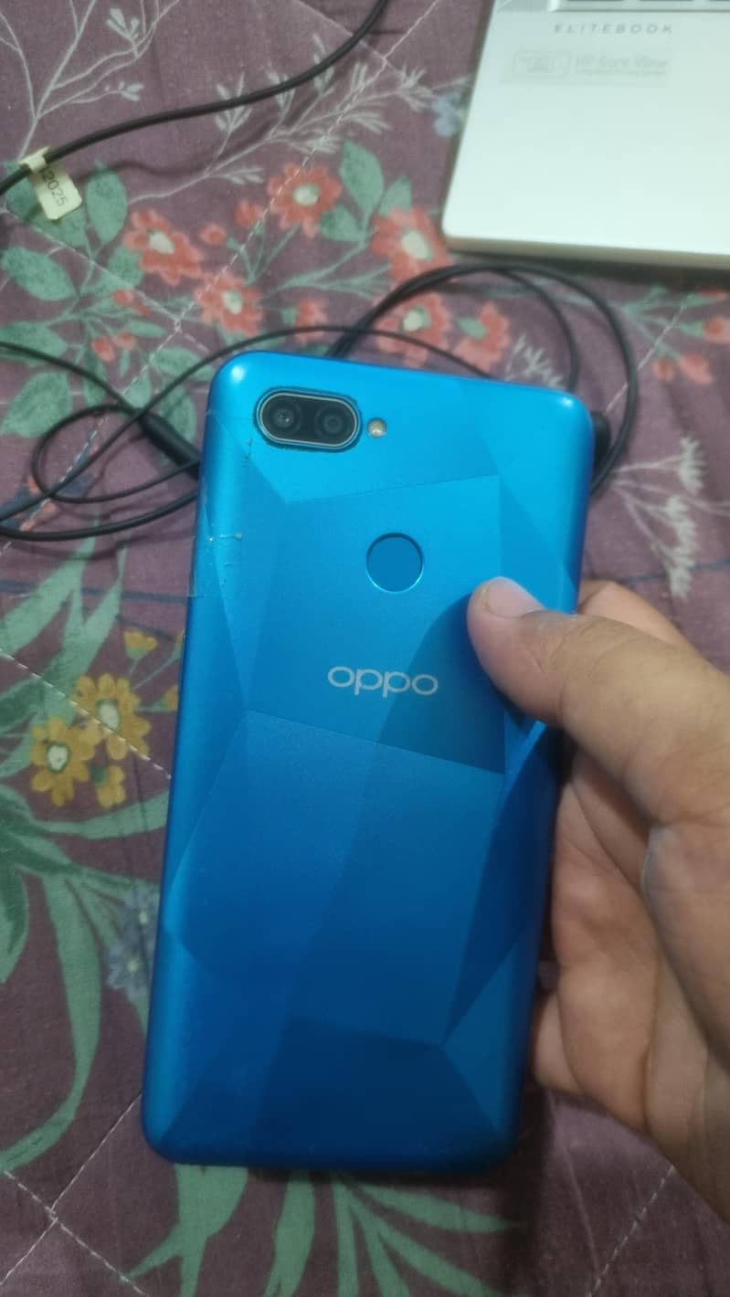 OPPO A12 0