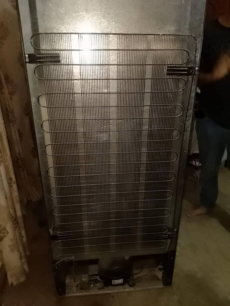 Refrigerator 1