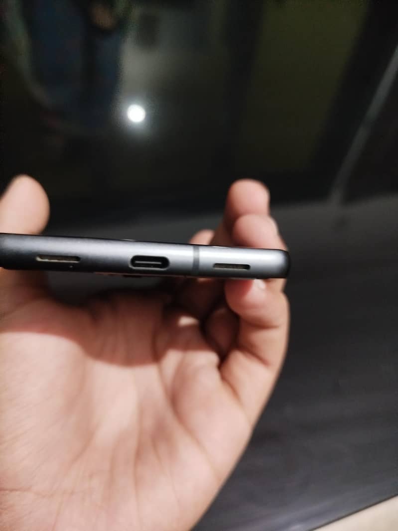 Google Pixel 7a 4